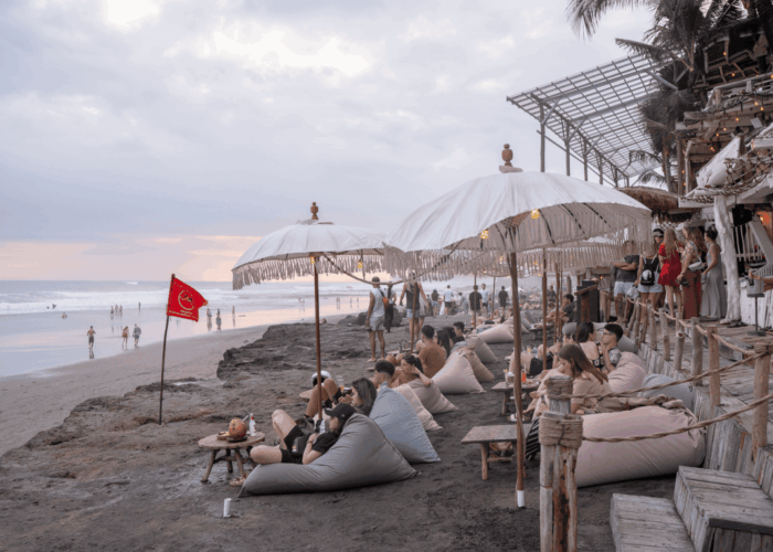 echo beach canggu la brisa